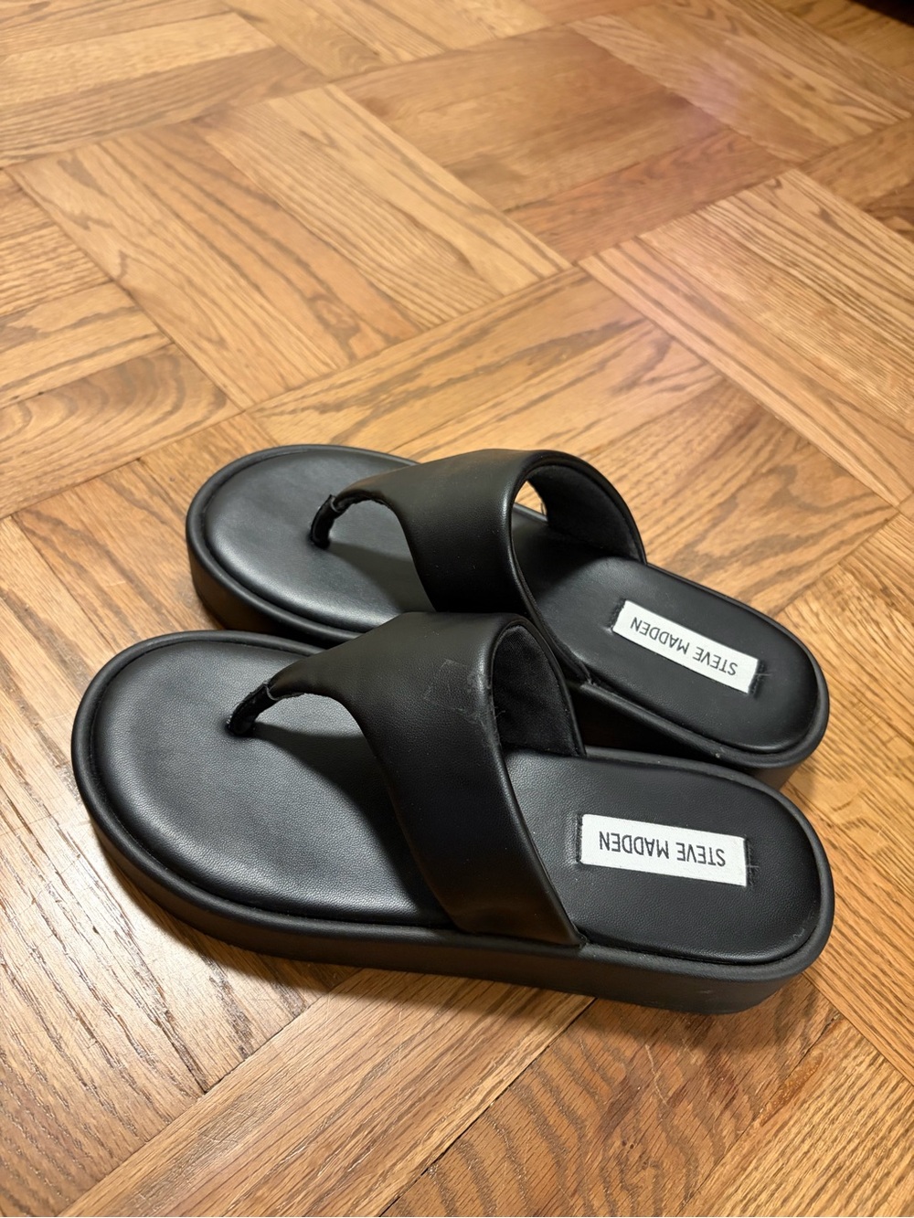 Steve Madden Black Platform Sandals